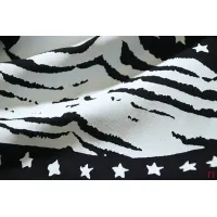 $32.00 USD Off-White T-Shirts Short Sleeved For Unisex #1439300