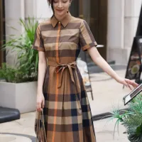 $85.00 USD Burberry Dresses Short Sleeved For Women #1440039