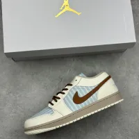 $88.00 USD Air Jordan 1 I For Women #1441565