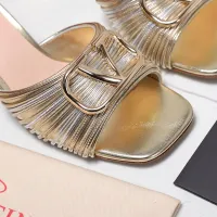 $108.00 USD Valentino Slippers For Women #1442395