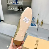 $105.00 USD Valentino Flat Shoes For Women #1442519