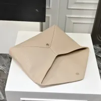 $98.00 USD Yves Saint Laurent AAA Pouches #1442883