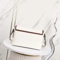 $102.00 USD Burberry AAA Quality Messenger Bags For Women #1443028