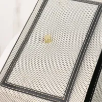 $102.00 USD Burberry AAA Quality Messenger Bags For Women #1443031