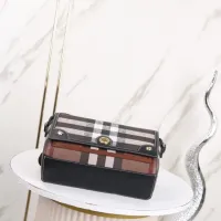 $102.00 USD Burberry AAA Quality Messenger Bags For Women #1443034