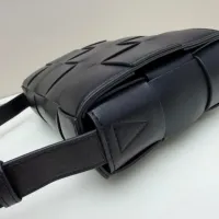 $98.00 USD Bottega Veneta BV AAAAA Quality Messenger Bags For Women #1443619