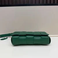 $98.00 USD Bottega Veneta BV AAAAA Quality Messenger Bags For Women #1443621