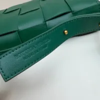 $102.00 USD Bottega Veneta BV AAAAA Quality Messenger Bags For Women #1443623