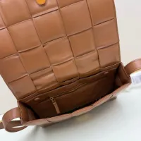 $102.00 USD Bottega Veneta BV AAAAA Quality Messenger Bags For Women #1443625