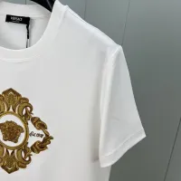 $82.00 USD Versace T-Shirts Short Sleeved For Men #1444427