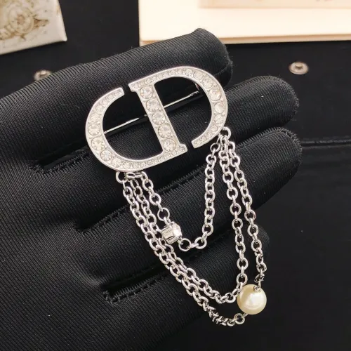 Christian Dior Brooches For Women #1447869
