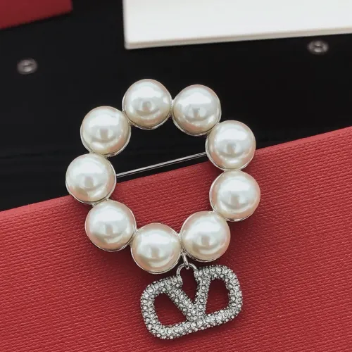 Valentino Brooches For Women #1448337