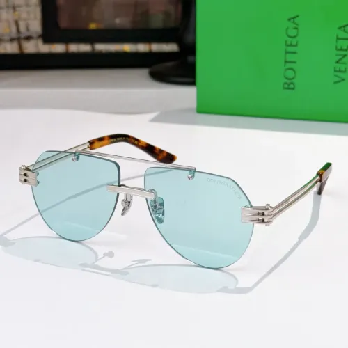 Bottega Veneta AAA Quality Sunglasses #1448357