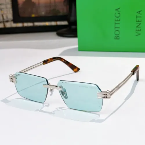 Bottega Veneta AAA Quality Sunglasses #1448368