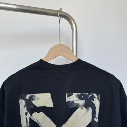 Replica Off-White T-Shirts Short Sleeved For Unisex #1450489 $42.00 USD for Wholesale