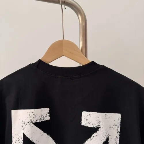 Replica Off-White T-Shirts Short Sleeved For Unisex #1450491 $42.00 USD for Wholesale