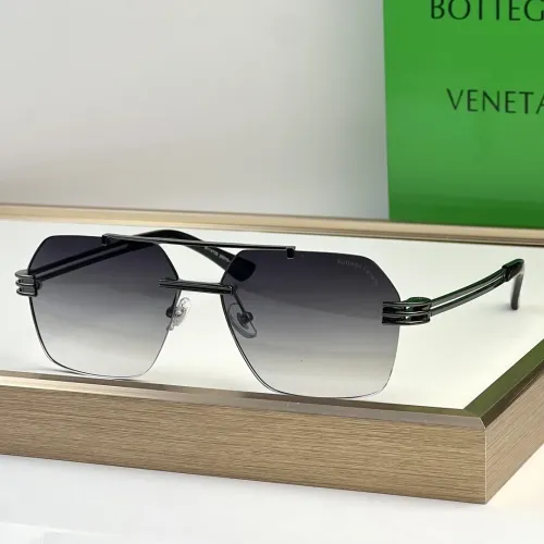 Bottega Veneta AAA Quality Sunglasses #1451037