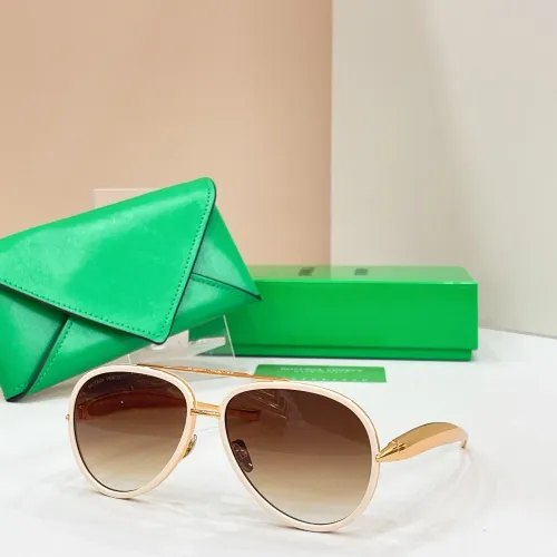 Bottega Veneta AAA Quality Sunglasses #1451493