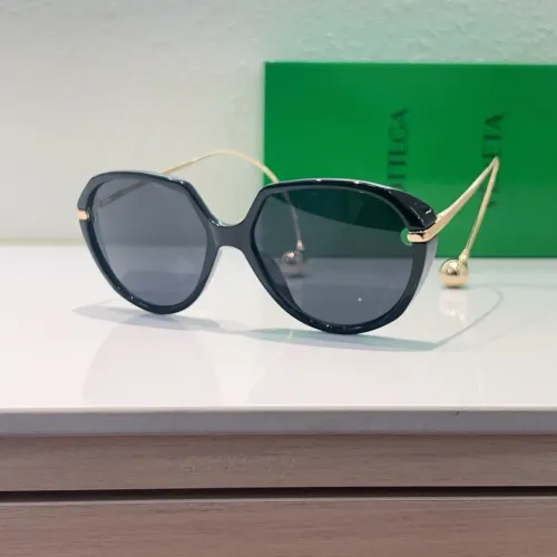 Bottega Veneta AAA Quality Sunglasses #1451496