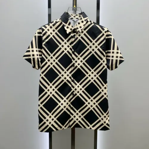 Replica Burberry Tracksuits Short Sleeved For Men #1453827 $52.00 USD for Wholesale
