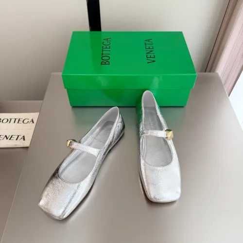 Replica Bottega Veneta BV Flat Shoes For Women #1454083 $118.00 USD for Wholesale