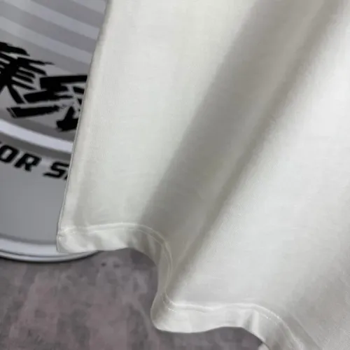 Replica Burberry T-Shirts Short Sleeved For Unisex #1456938 $34.00 USD for Wholesale