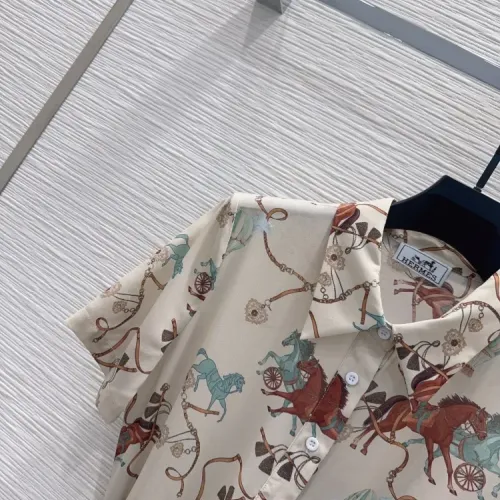 Replica LOEWE Dresses Short Sleeved For Women #1458300 $72.00 USD for Wholesale