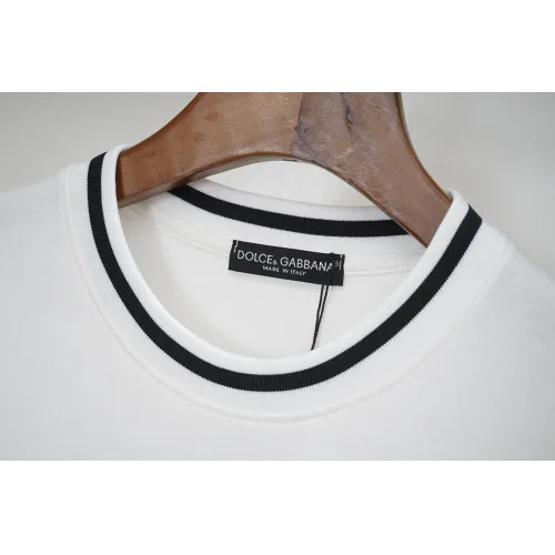 Replica Dolce & Gabbana D&G T-Shirts Short Sleeved For Unisex #1458303 $34.00 USD for Wholesale