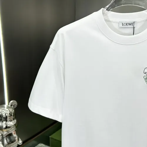 Replica LOEWE T-Shirts Short Sleeved For Unisex #1458892 $64.00 USD for Wholesale