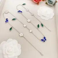 $80.00 USD Van Cleef & Arpels Necklaces For Women #1448979