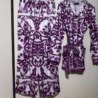 $105.00 USD Dolce & Gabbana D&G Tracksuits Long Sleeved For Women #1454501