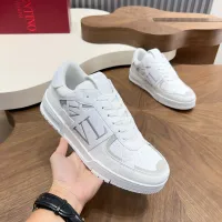 $118.00 USD Valentino Casual Shoes For Men #1455341