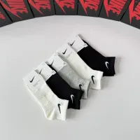 $29.00 USD Nike Socks #1456818