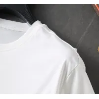 $25.00 USD Versace T-Shirts Short Sleeved For Unisex #1457549