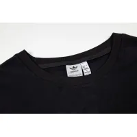 $32.00 USD Adidas T-Shirts Short Sleeved For Unisex #1459108