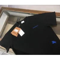 $32.00 USD Burberry T-Shirts Short Sleeved For Unisex #1459195