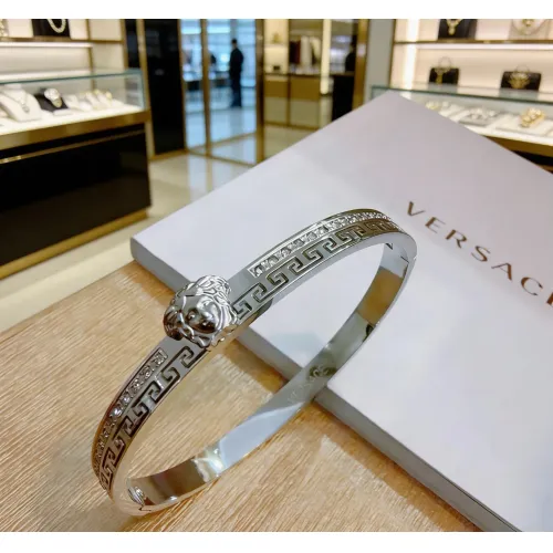 Versace Bracelets #1459984