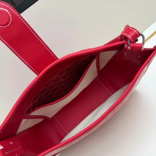 Replica Goyard AAA Quality Messenger Bags For Women #1460389 $76.00 USD for Wholesale