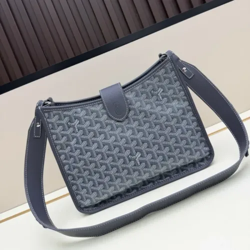 Goyard AAA Quality Messenger Bags For Women #1460392