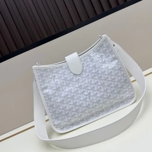Goyard AAA Quality Messenger Bags For Women #1460393
