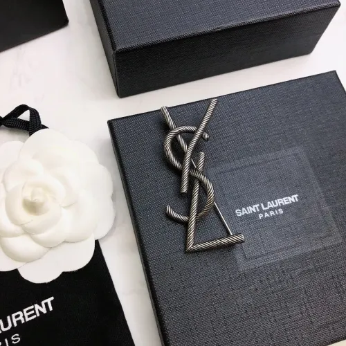 Yves Saint Laurent Brooches For Women #1460476