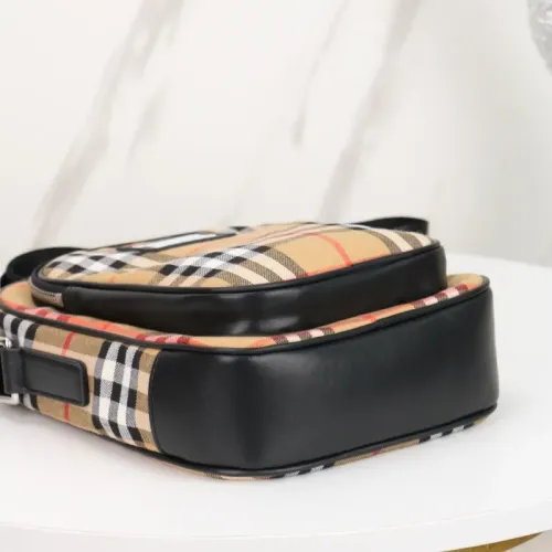 Replica Burberry AAA Quality Messenger Bags For Unisex #1460610 $92.00 USD for Wholesale