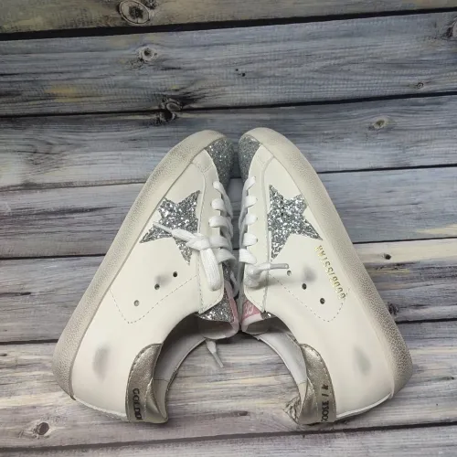 Replica Golden Goose Casual Shoes For Women #1462728 $98.00 USD for Wholesale