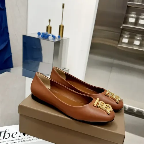 Replica Burberry Flat Shoes For Women #1462850 $85.00 USD for Wholesale