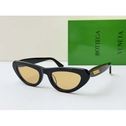 Bottega Veneta AAA Quality Sunglasses #1466397