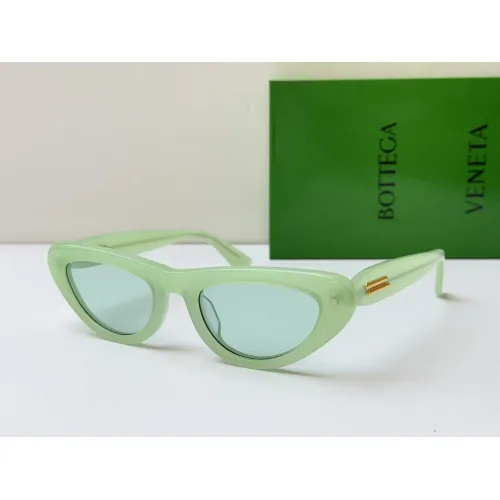 Bottega Veneta AAA Quality Sunglasses #1466401