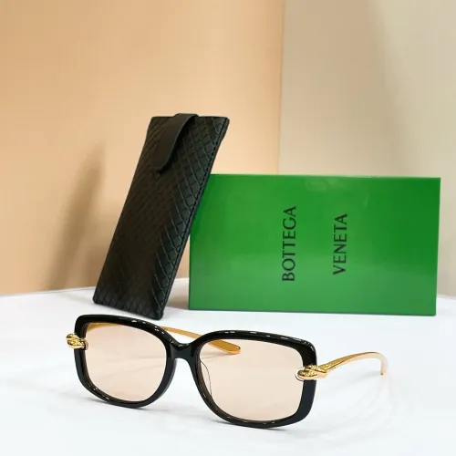 Bottega Veneta AAA Quality Sunglasses #1466430