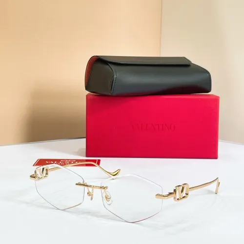 Valentino AAA Quality Sunglasses #1466806