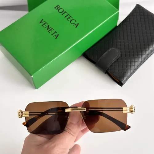 Bottega Veneta AAA Quality Sunglasses #1468398