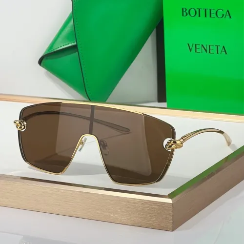 Bottega Veneta AAA Quality Sunglasses #1468764